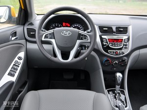 20101.6L GLS ԄF п؅^