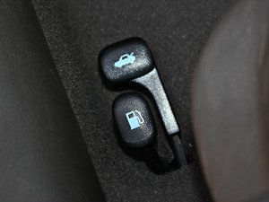 2010款1.6L GLS 自动尊贵版 空间座椅