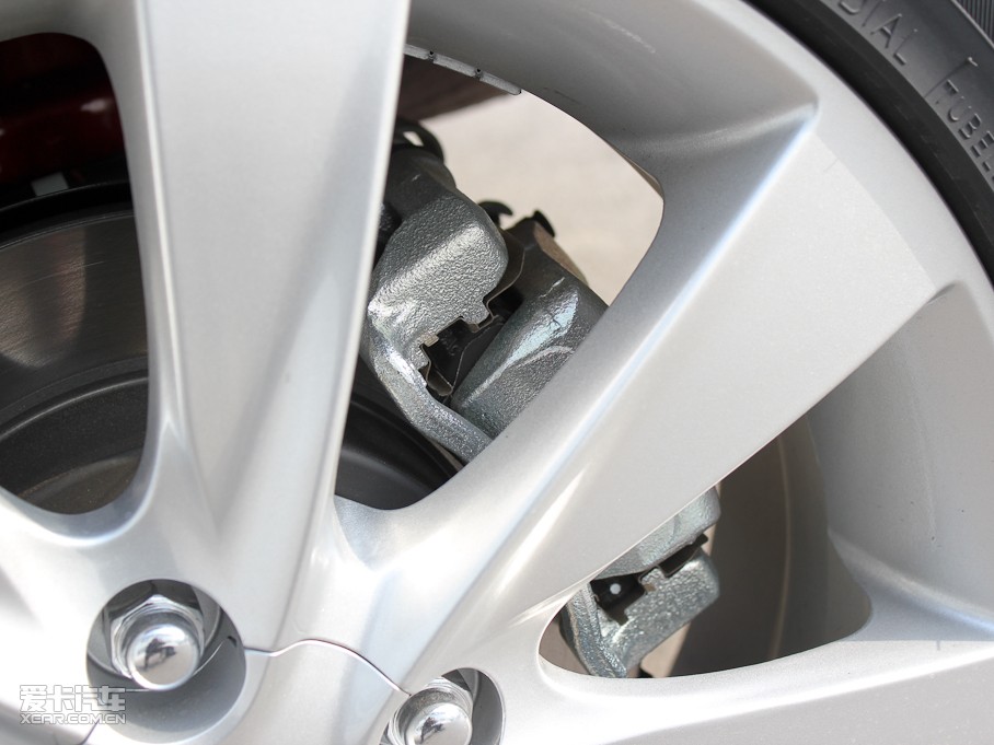 2011������ 1.4L GLS �ԄӺ��A��