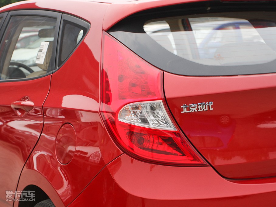 2011������ 1.4L GLS �ԄӺ��A��