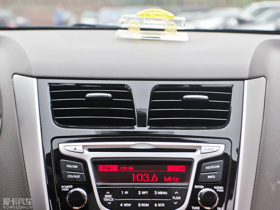 2011������ 1.6L GLS �Ԅ����F��