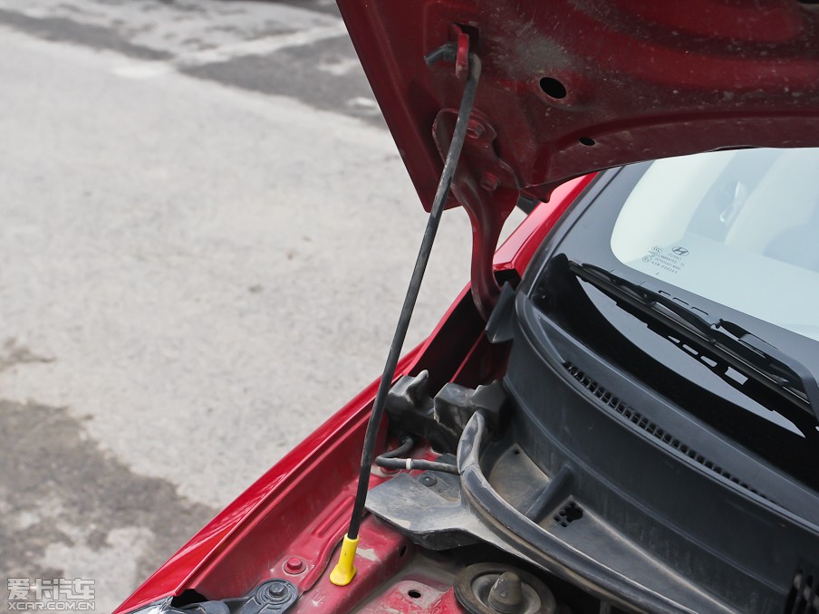 2011������ 1.6L GLS �Ԅ����F��