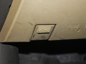 20111.6L GLS Ԅ(dng)F g