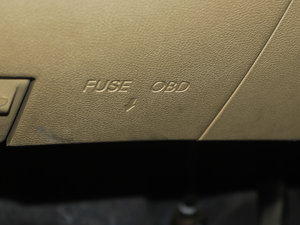 20111.6L GLS Ԅ(dng)F g