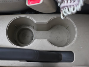 20111.6L GLS Ԅ(dng)F g