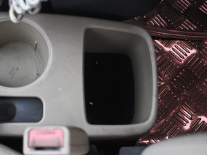 20111.6L GLS Ԅ(dng)F g