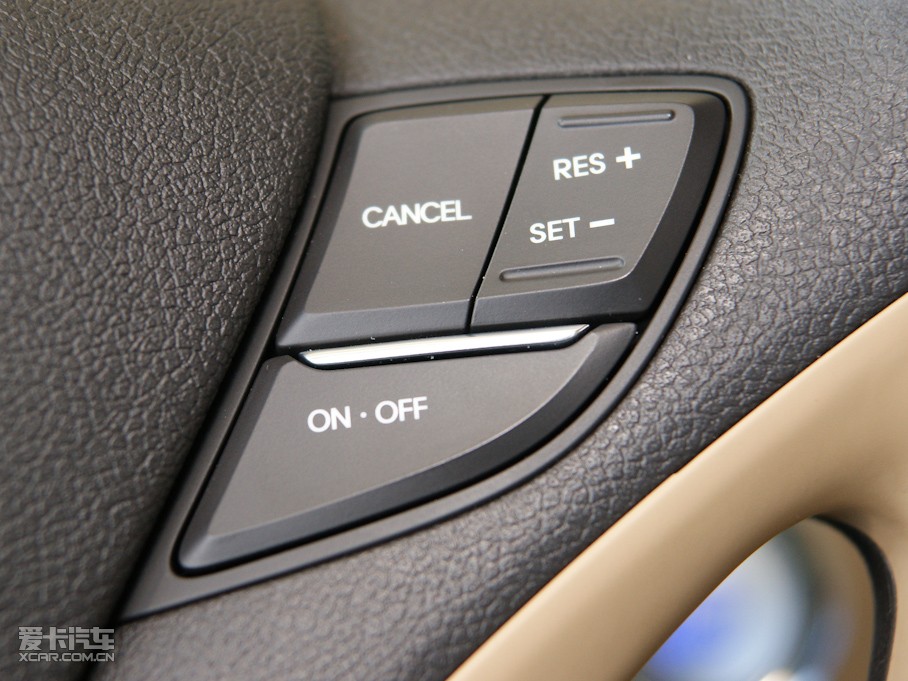 2011{ 2.0GLS ԄI(lng)Ȱ