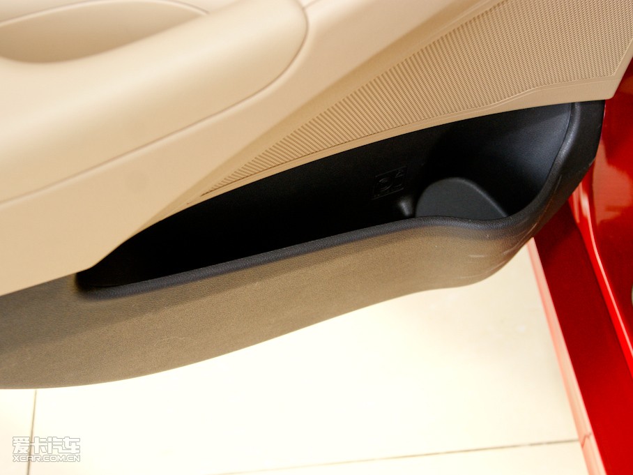 2011{ 2.0GLS ԄI(lng)Ȱ