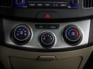 北京現代2011款悅動