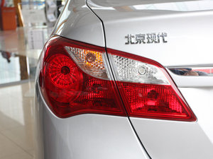 2011款1.6L 自动舒适版 细节外观