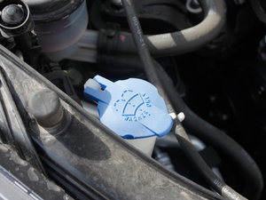 2011款1.6L 自动豪华版 其它