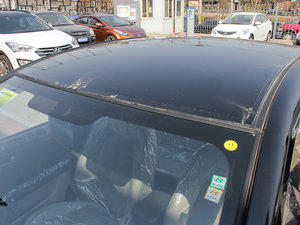 2011款1.6L 手动舒适版 车顶