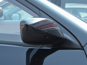 2011款1.6L 手动舒适版 细节外观