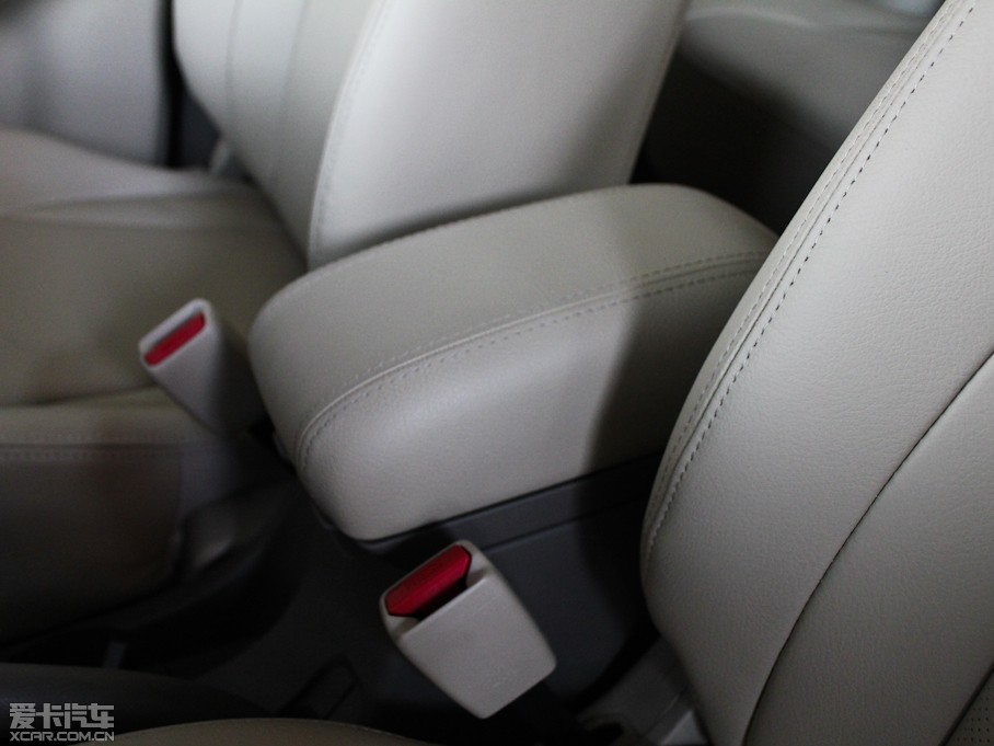 2009���;�� 2.0L ����Ԅ��촰��