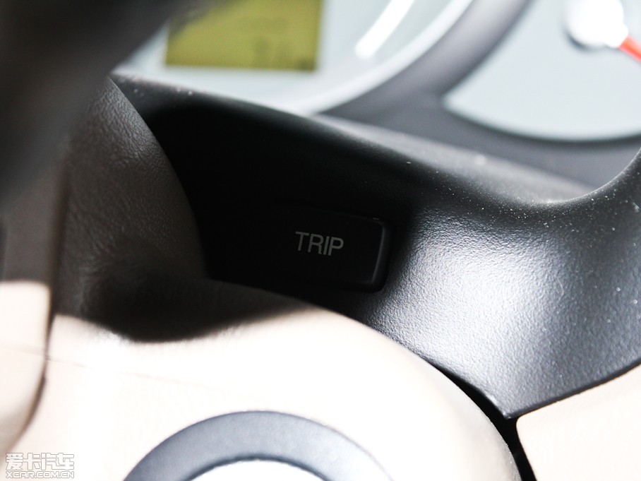 2009; 2.0L Ԅ촰