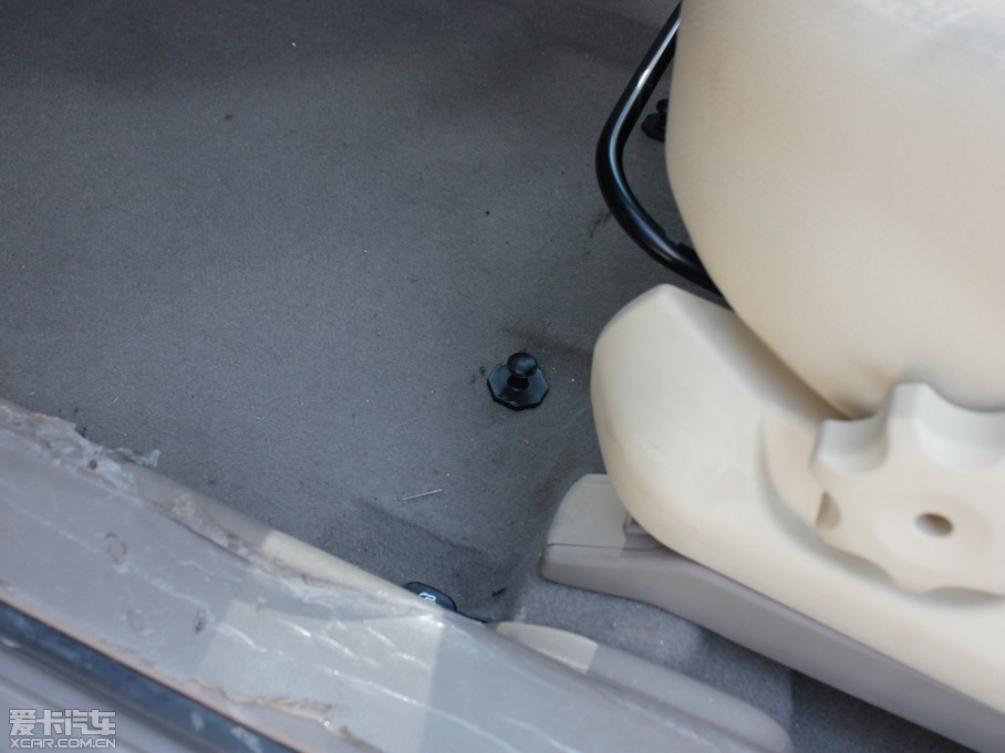 2009�(j��ng)��;�� 2.0L ���(q��)�Ԅ�(d��ng)�촰��