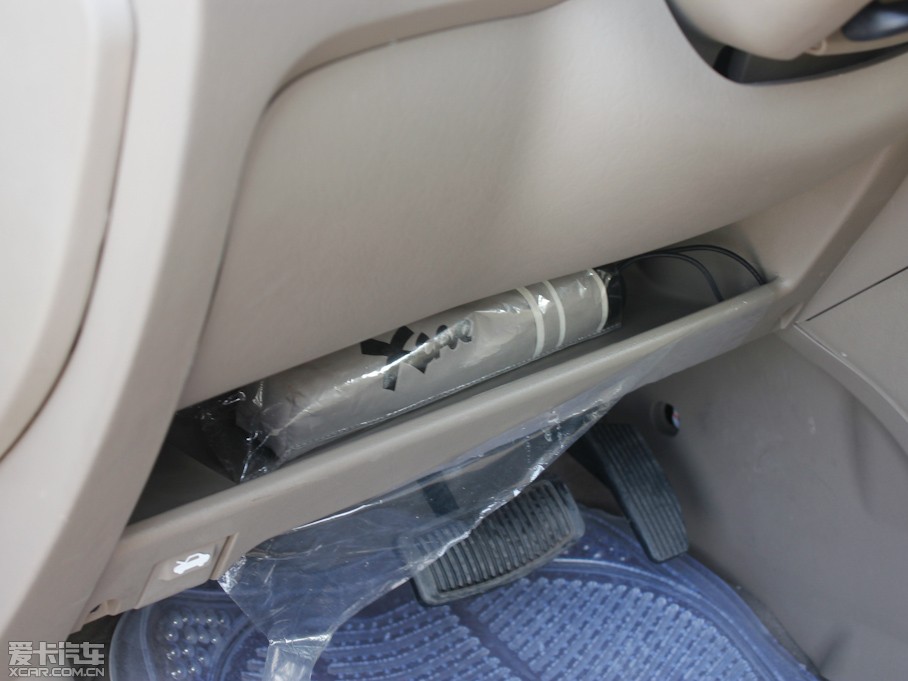 2009�(j��ng)��;�� 2.0L ���(q��)�Ԅ��촰��