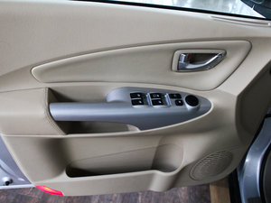 2009��2.0L ���(q��)�Ԅ�(d��ng)�촰�� ���g����