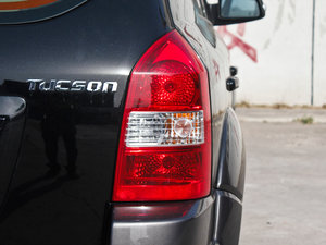 2009��2.0L ���(q��)�Ԅ��촰�� ����(ji��)���^