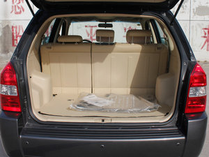 2009款2.0L 两驱自动天窗版 空间座椅