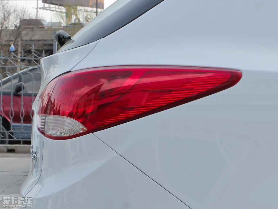 2012Fix35 2.0L GLSԄӃ򌾫Ӣ