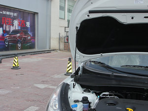 2012款2.0L GLS自动两驱精英版 其它