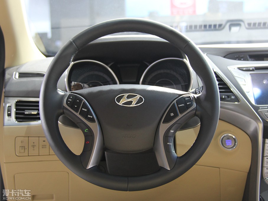 2012���ʄ�(d��ng) 