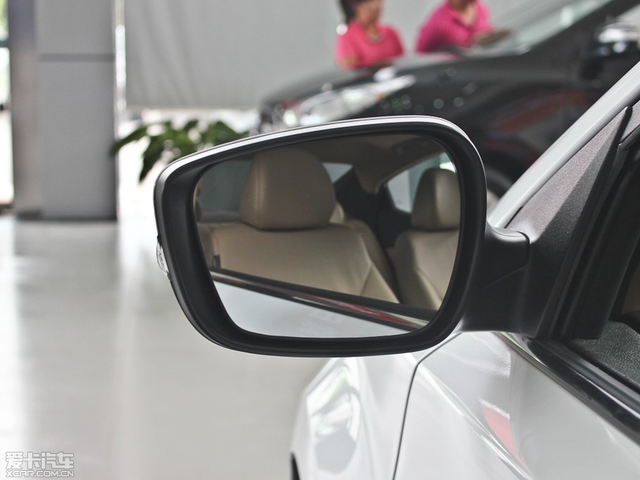 2012ʄ 1.6 GS Ԅӕrа