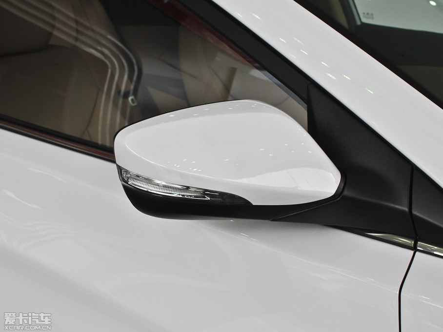 2012ʄ 1.6 GS Ԅӕrа