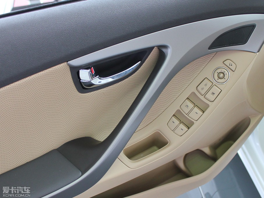 2012ʄ 1.6 GS Ԅӕrа