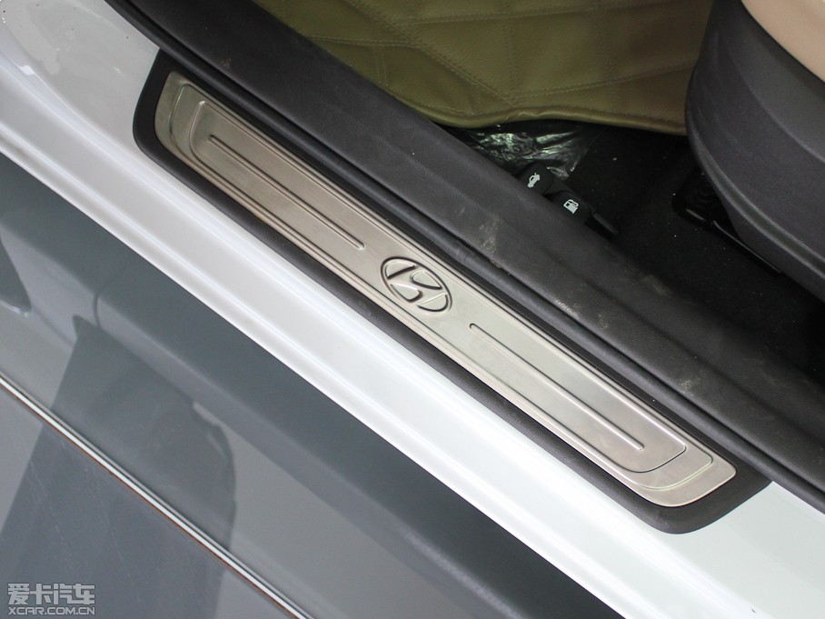 2012ʄ 1.6 GS Ԅӕrа