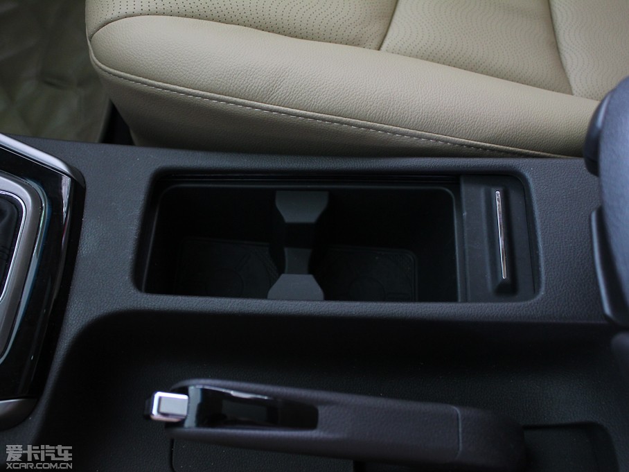 2012ʄ 1.6 GS Ԅӕrа