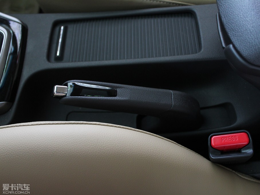 2012ʄ 1.6 GS Ԅӕrа