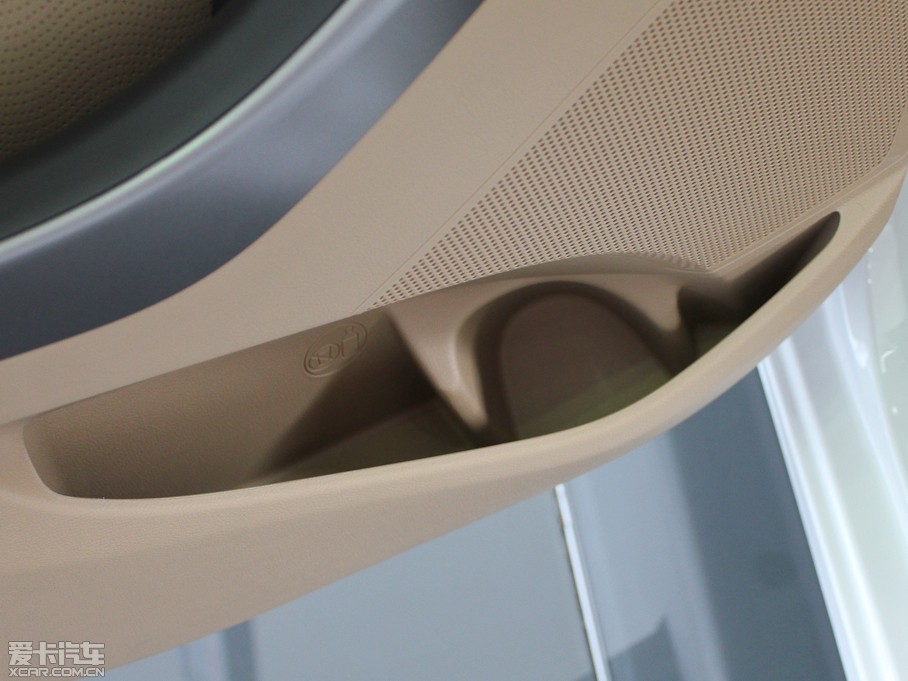 2012ʄ 1.6 GS Ԅӕrа