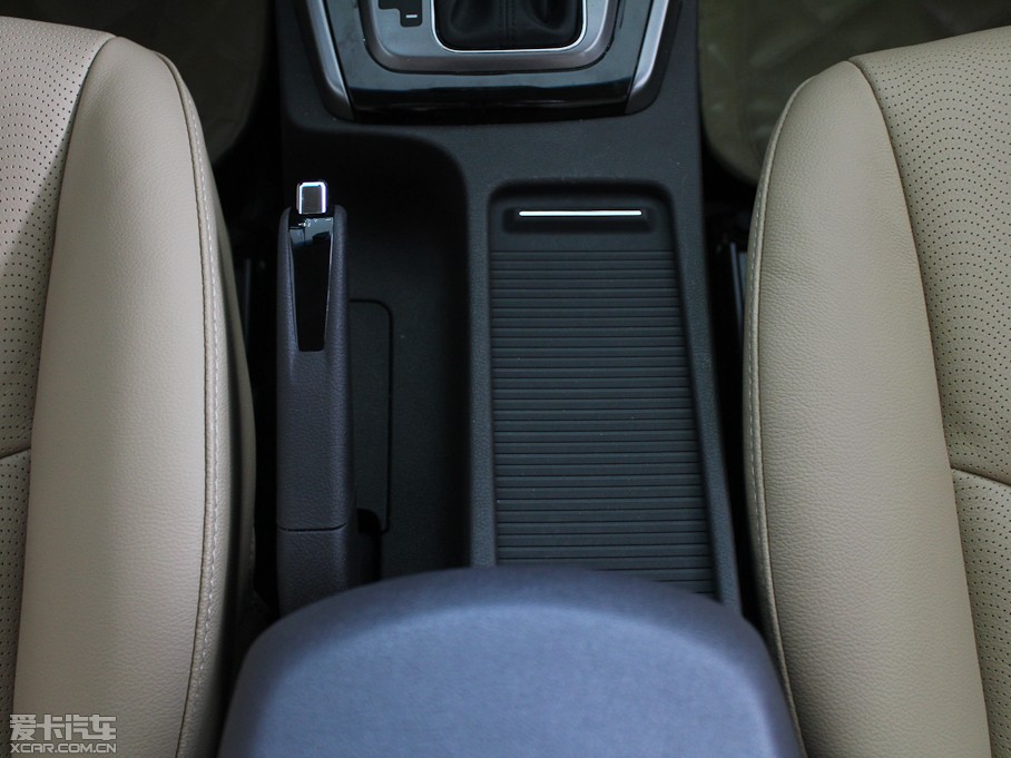 2012ʄ 1.6 GS Ԅӕrа