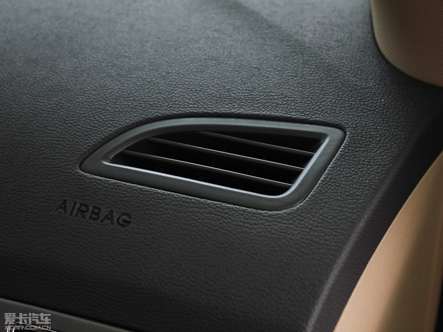 2012ʄ 1.6 GS Ԅӕrа