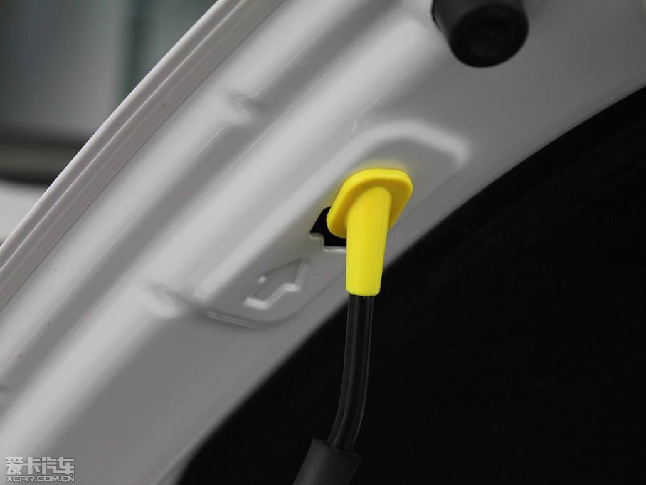 2012���ʄ�(d��ng) 1.6 GS �Ԅ�(d��ng)�r(sh��)�а�