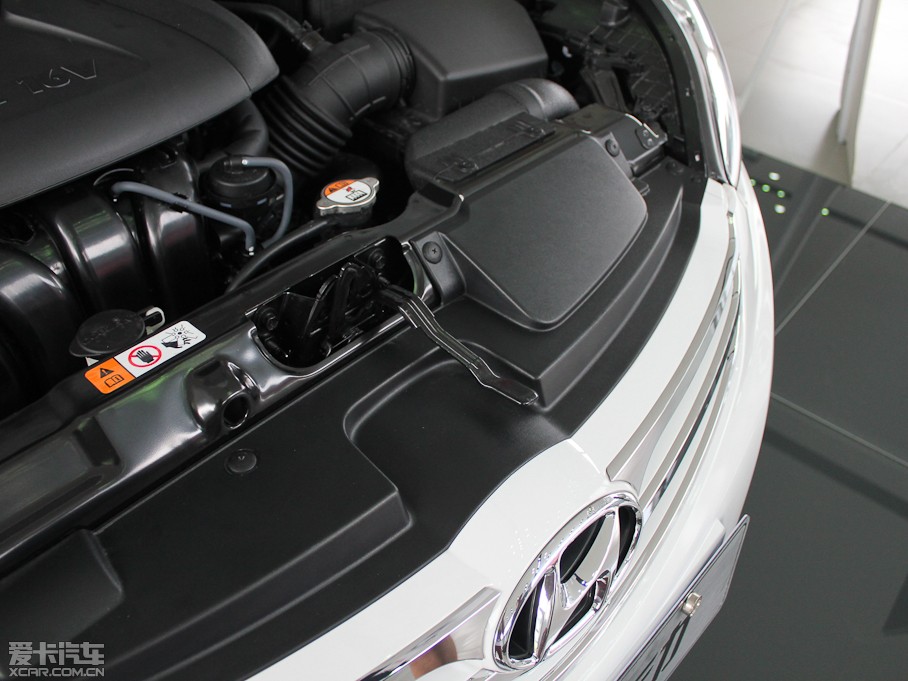 2012ʄ 1.6 GS Ԅӕrа