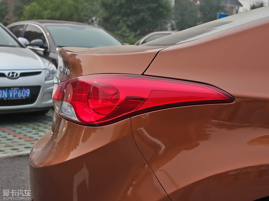 2012ʄ(dng) 1.8 DLX Ԅ(dng)F