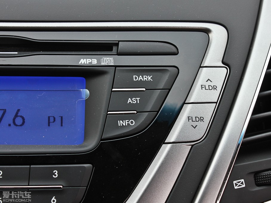 2012���ʄ�(d��ng) 1.8 DLX �Ԅ�(d��ng)���F��