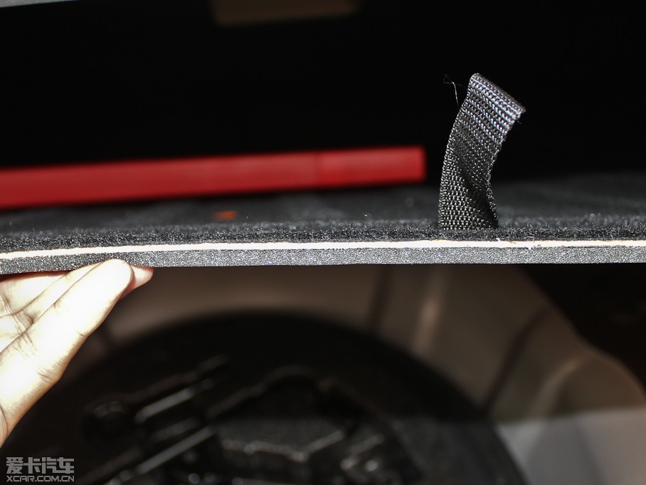 2012���ʄ� 1.8 DLX �Ԅ����F��