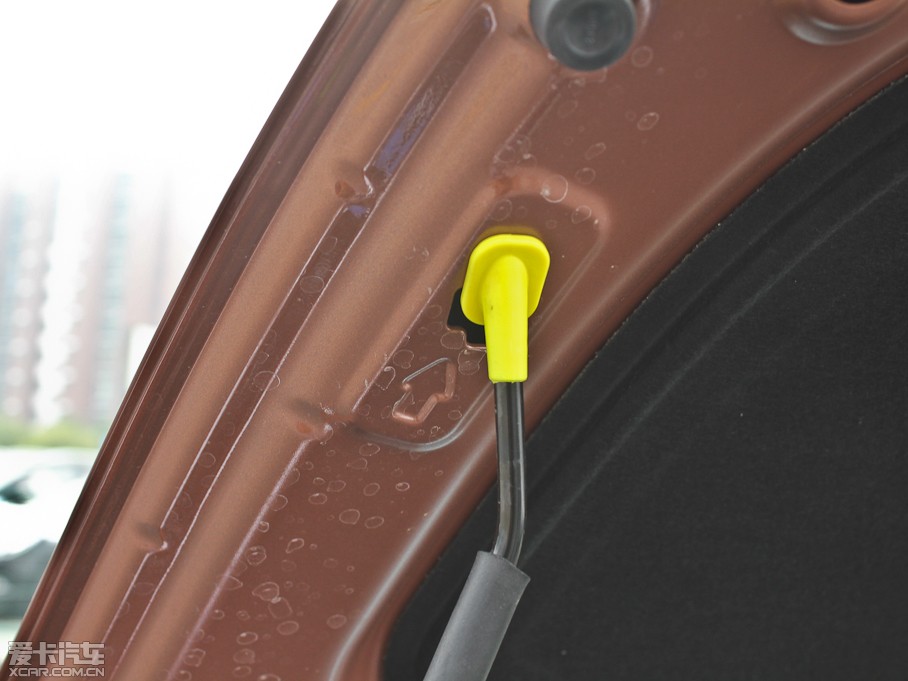 2012���ʄ� 1.8 DLX �Ԅ����F��