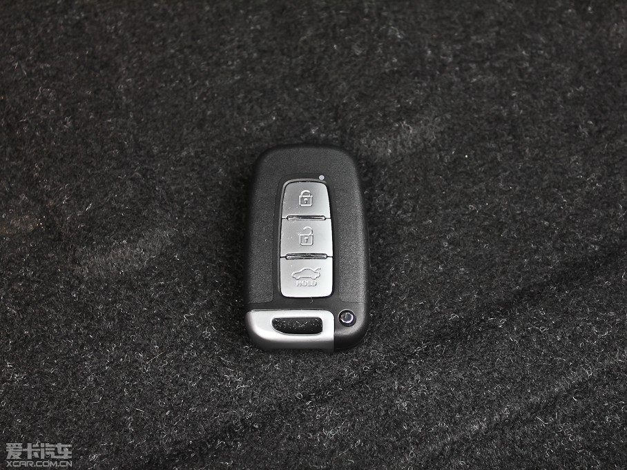 2012���ʄ�(d��ng) 1.8 DLX �Ԅ�(d��ng)���F��