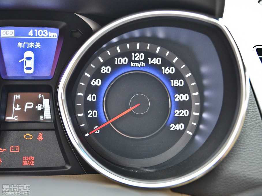 2012���ʄ�(d��ng) 1.6 DLX �Ԅ�(d��ng)���F��