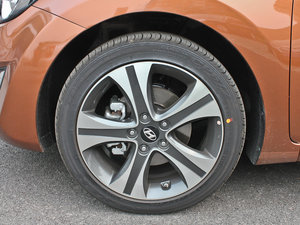 20121.8 DLX Ԅ(dng)F ݆Ȧ