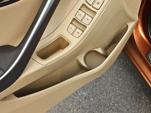 20121.8 DLX ԄF ǰTg