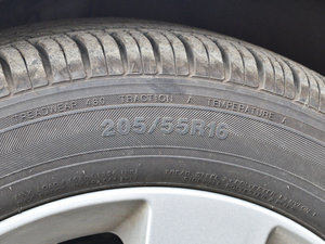 20121.6 DLX ԄF ݆̥ߴ