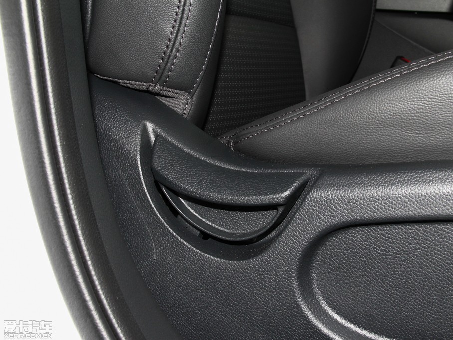 2013F(xin)_(d) 2.4L  Ԅ(dng)(q)ܰ