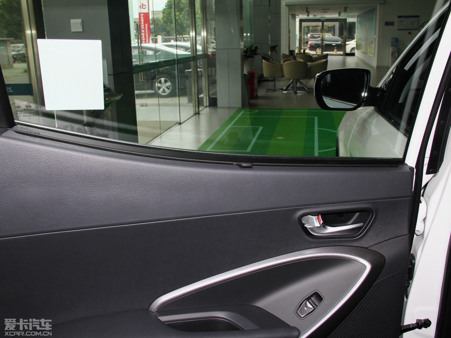 2013F(xin)_(d) 2.4L  Ԅ(dng)(q)ܰ