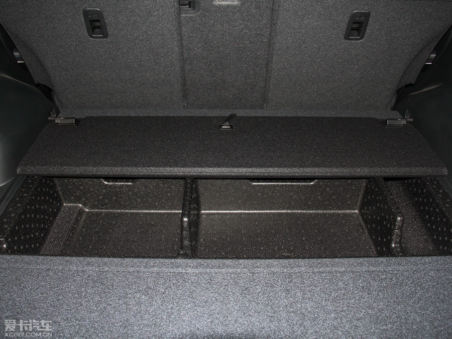 2013F(xin)_(d) Ŀ 2.0T Ԅ(q)F